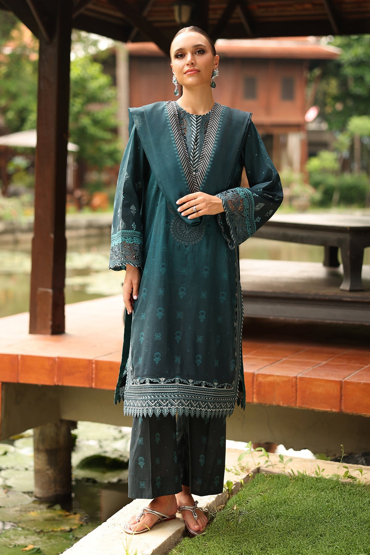 EMBROIDERED PRINTED LAWN SF-4259