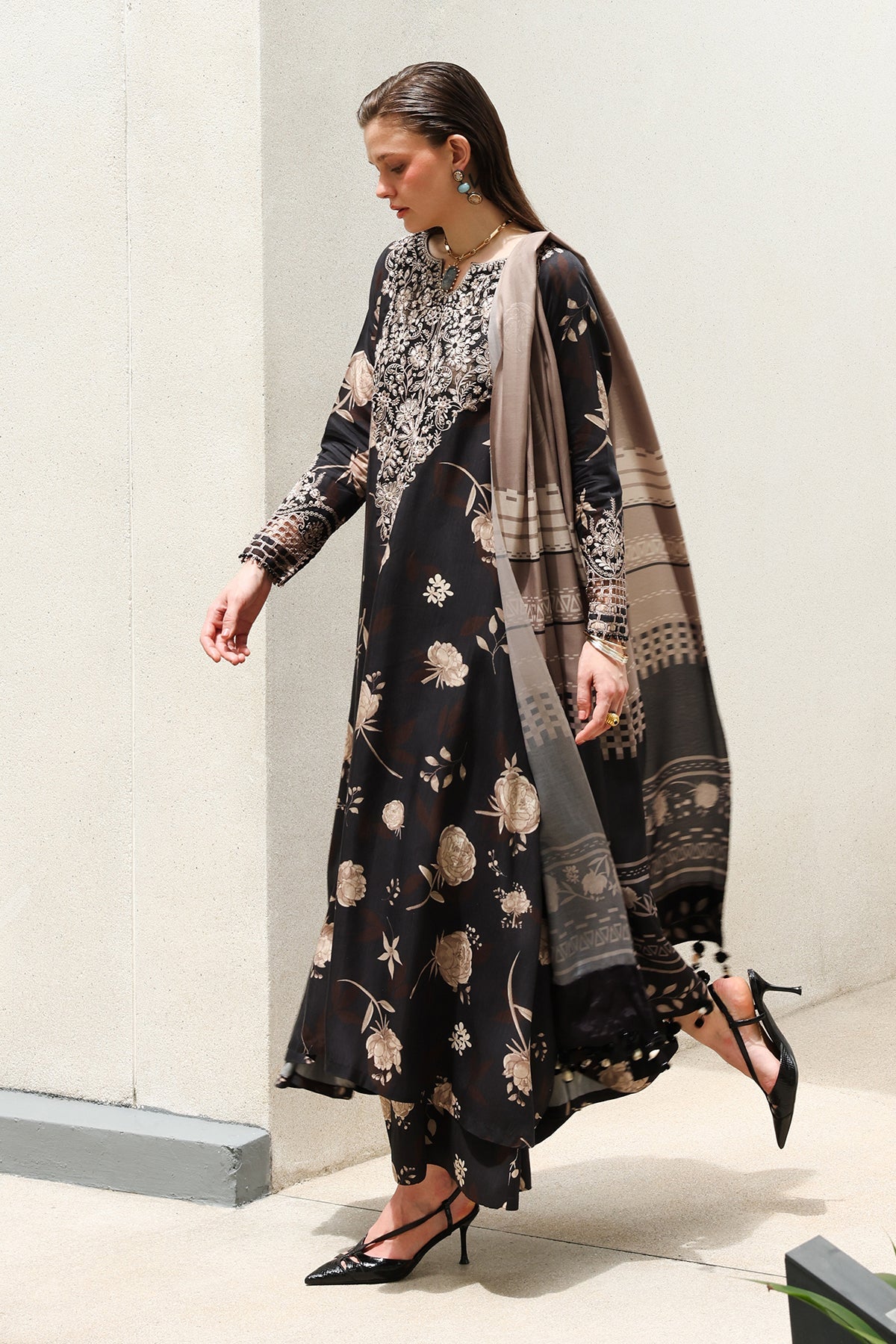 EMBRIODERED VISCOSE SILK SF-4625