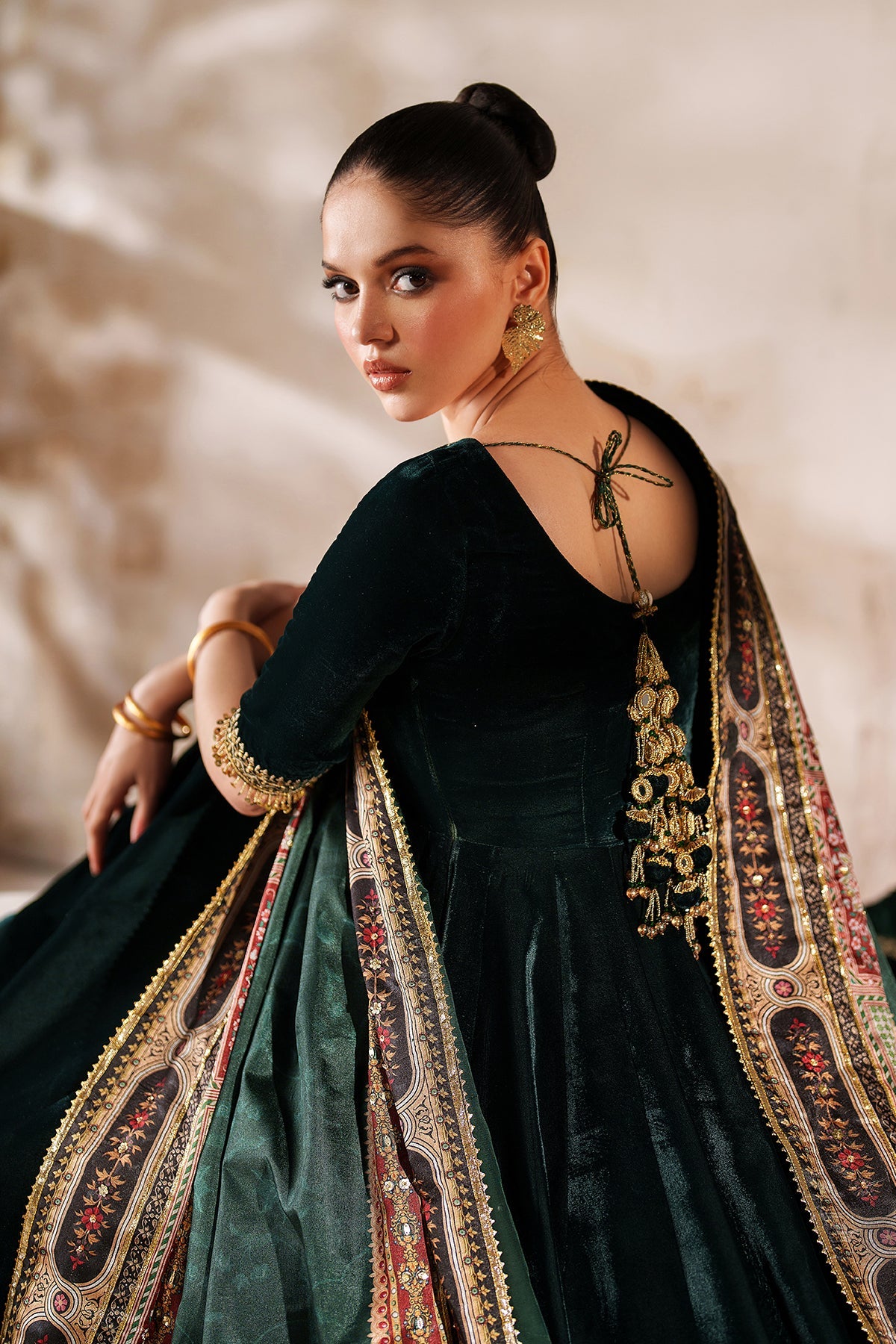 EMBROIDERED VELVET PR-1208