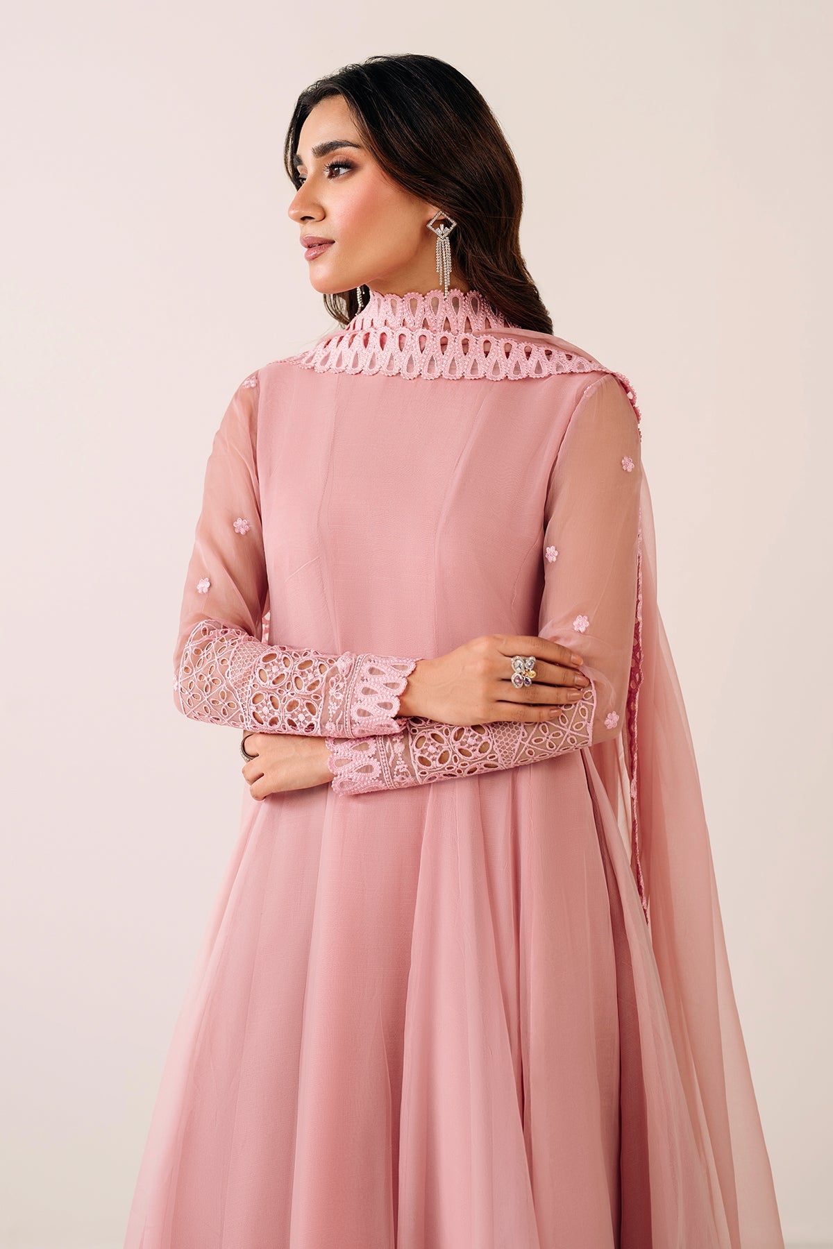 EMBROIDERED CHIFFON DUPATTA 68