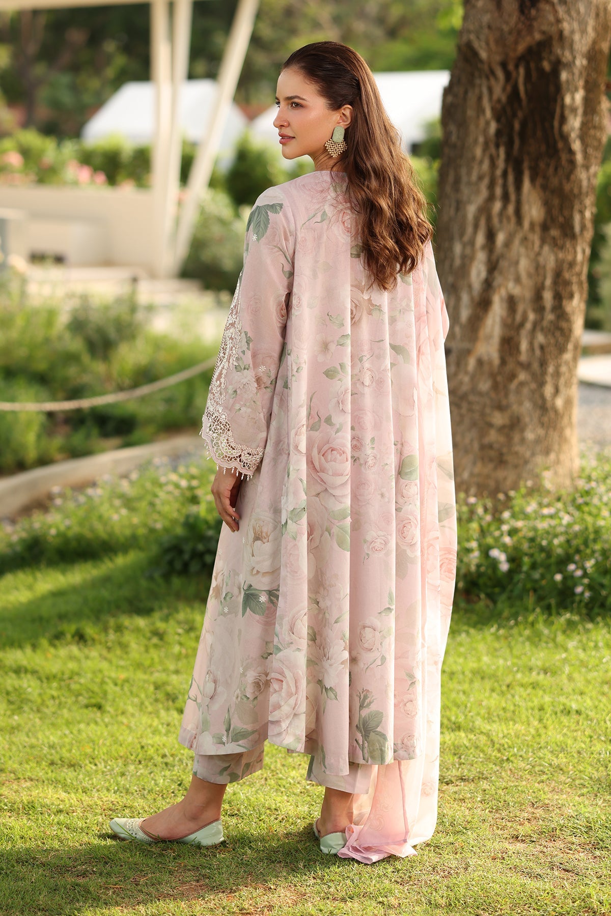 EMBROIDERED PRINTED LAWN SF-4241