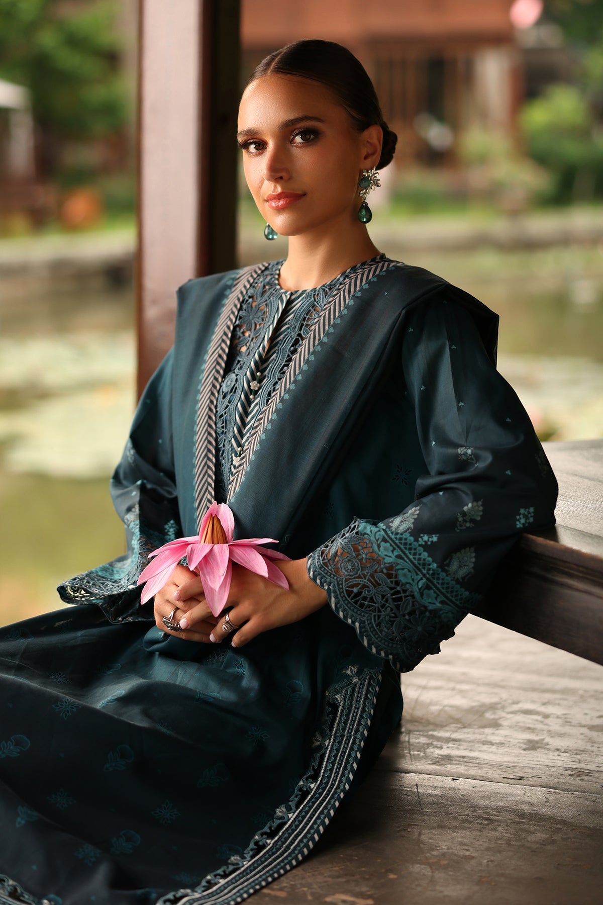 EMBROIDERED PRINTED LAWN SF-4259
