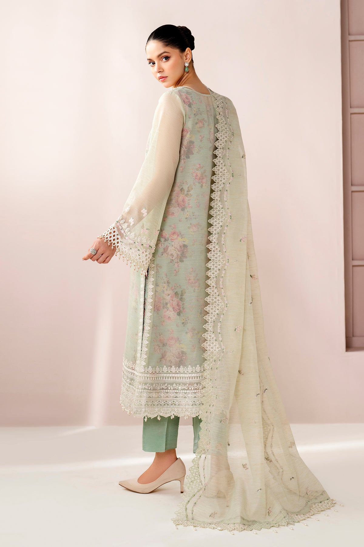 EMBROIDERED COTTON PATTI UF-4188