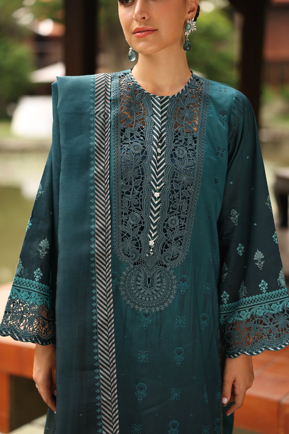 EMBROIDERED PRINTED LAWN SF-4259