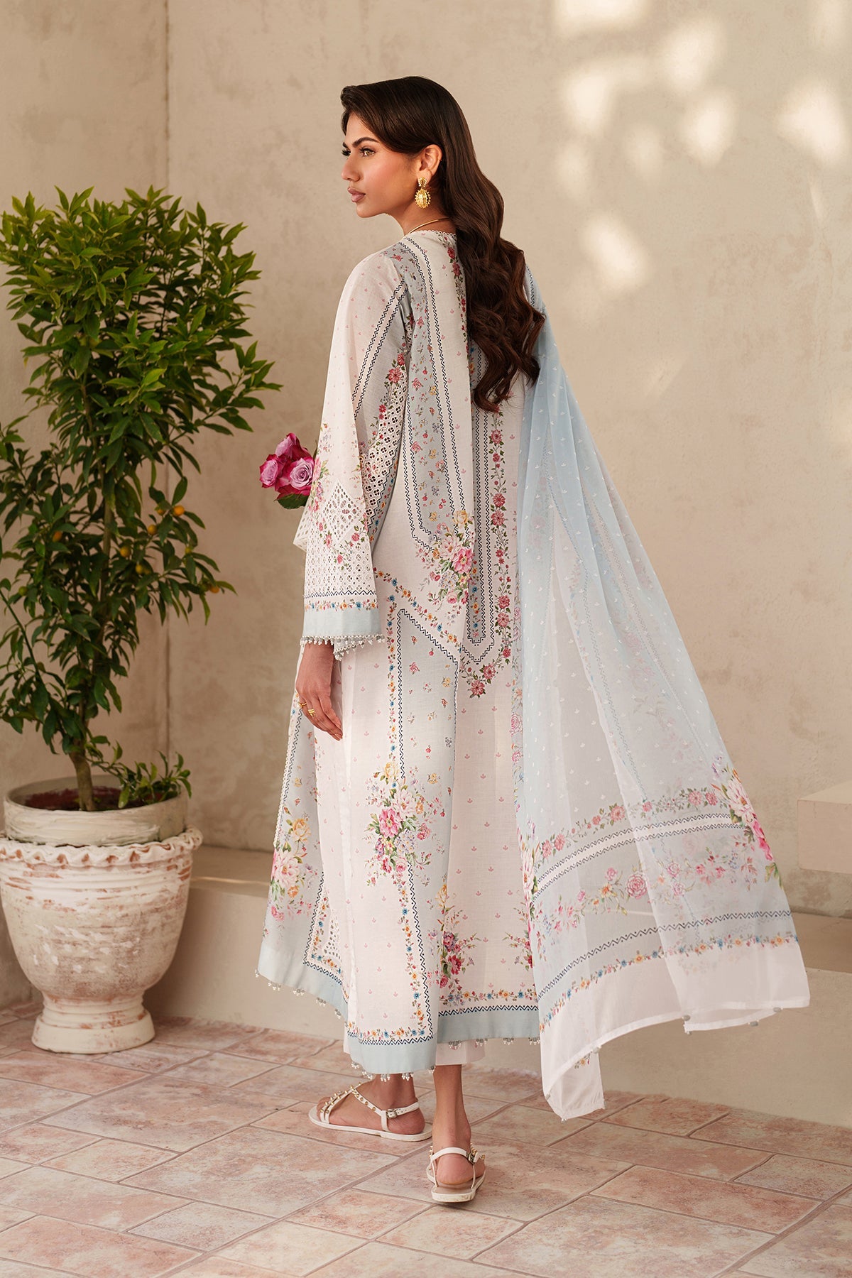 EMBROIDERED LAWN SF-4402
