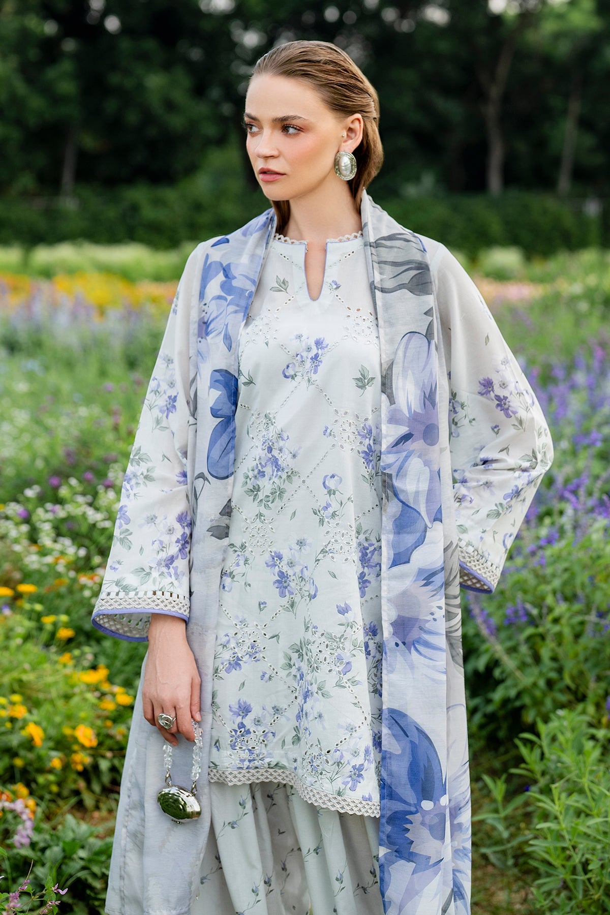EMBROIDERED PRINTED LAWN SF-4223