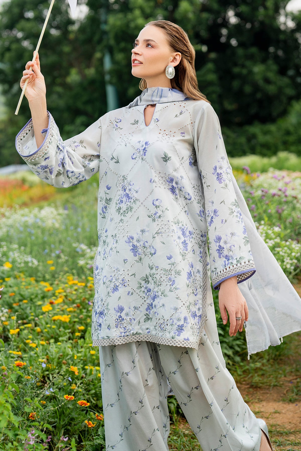 EMBROIDERED PRINTED LAWN UF-4223