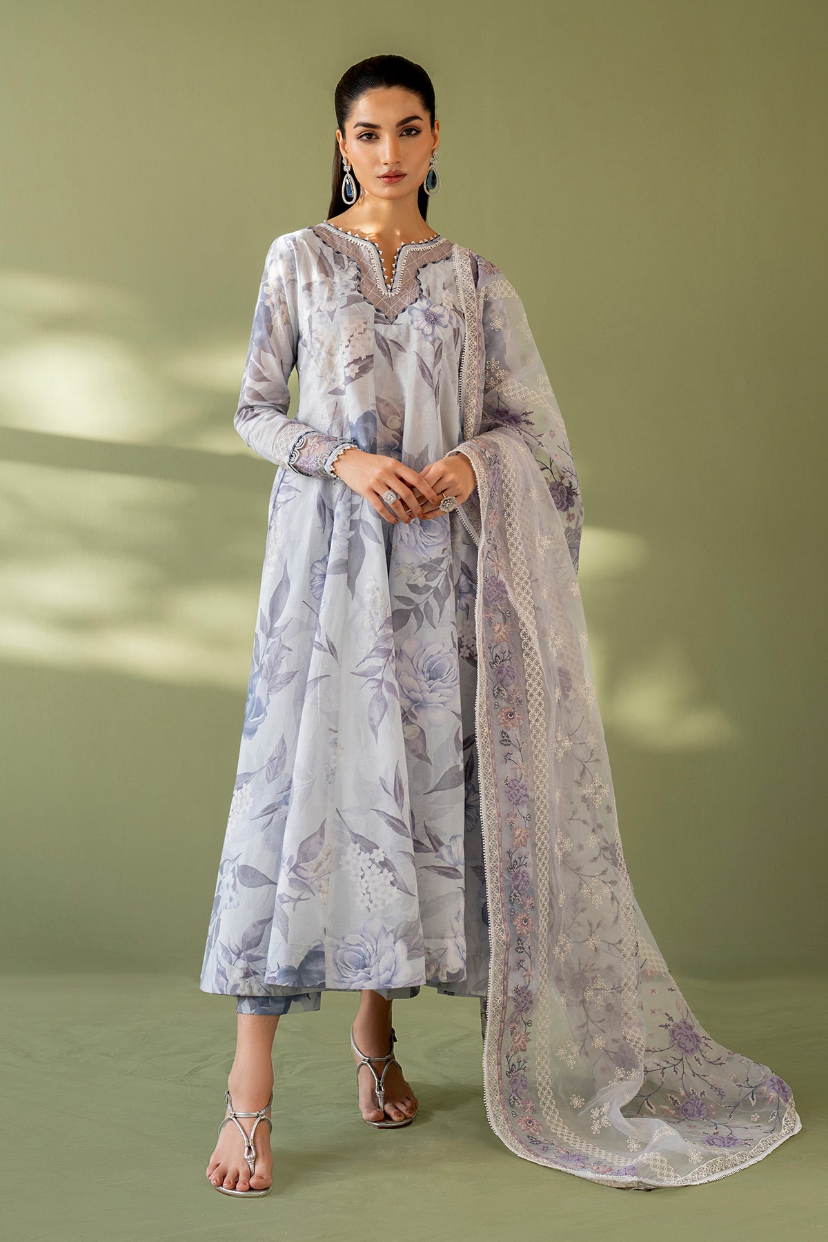 EMBROIDERED LAWN UF-4173