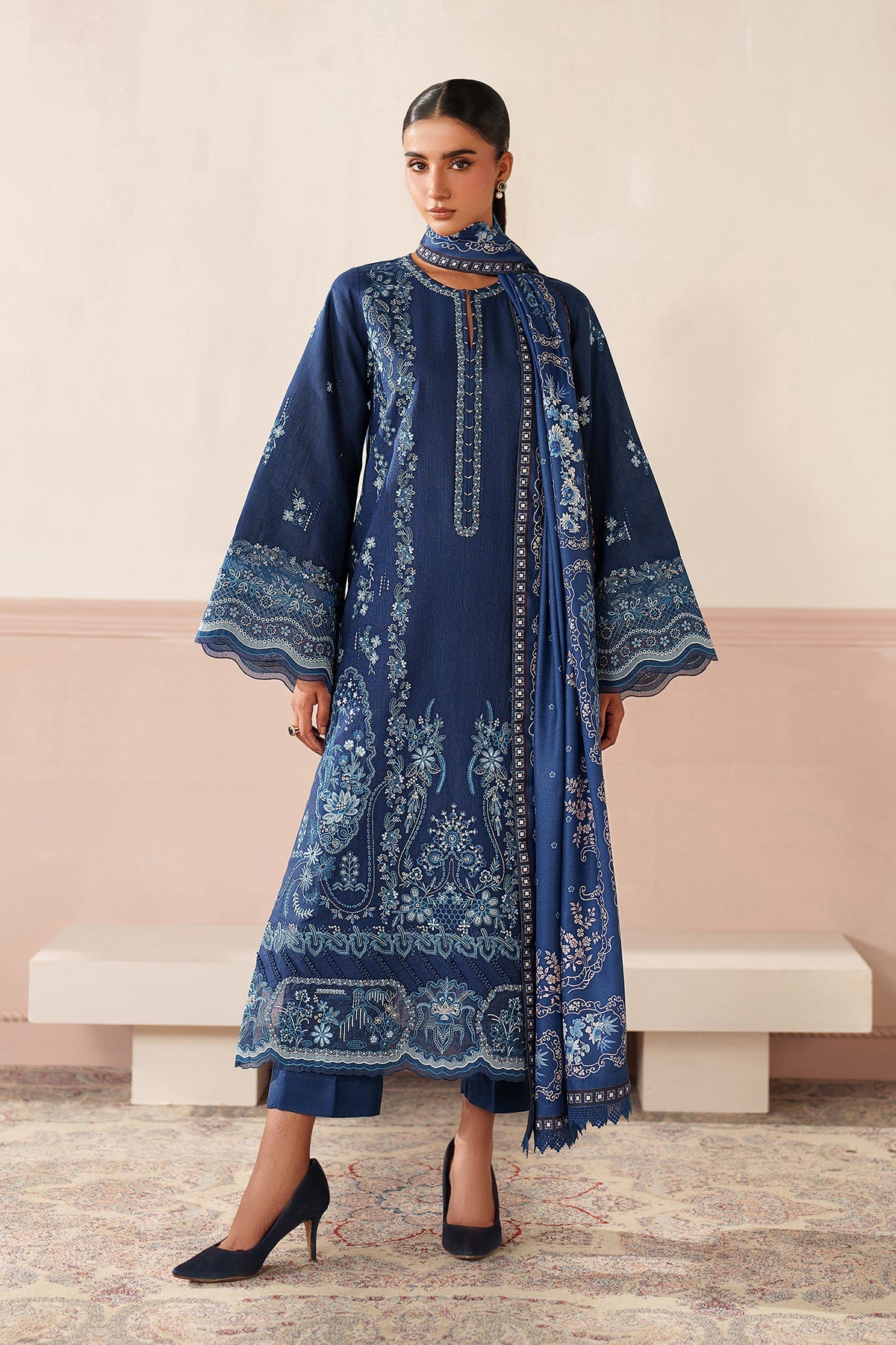EMBROIDERED KHADDAR SF-4352