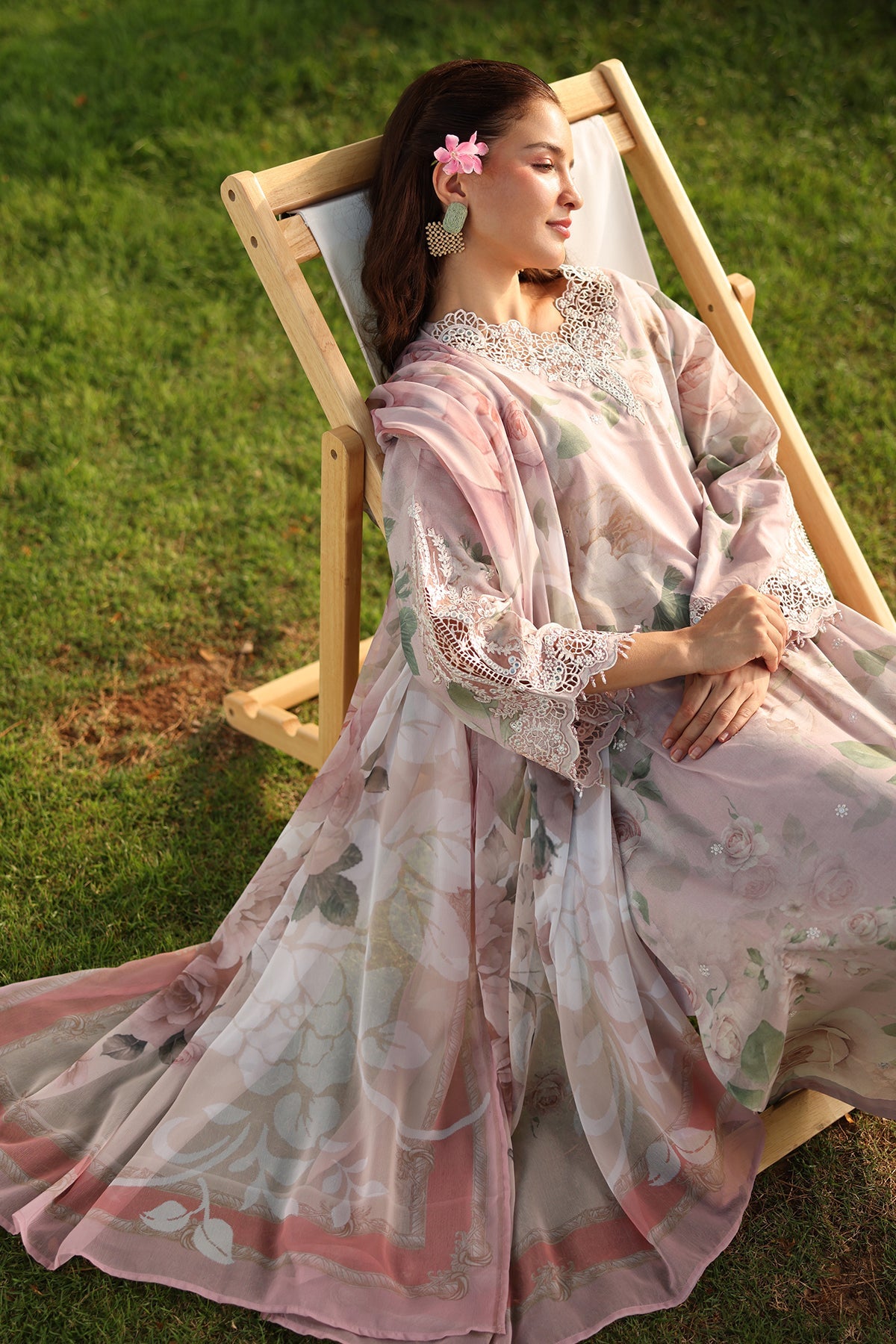 EMBROIDERED PRINTED LAWN SF-4241