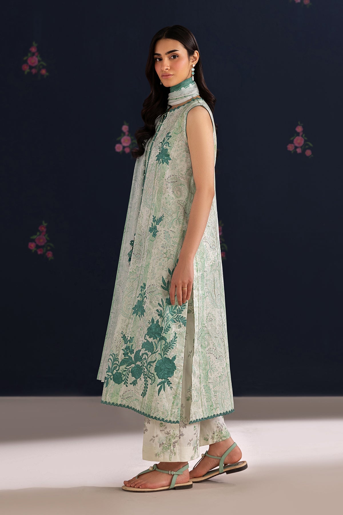 EMBROIDERED LAWN SF-4456