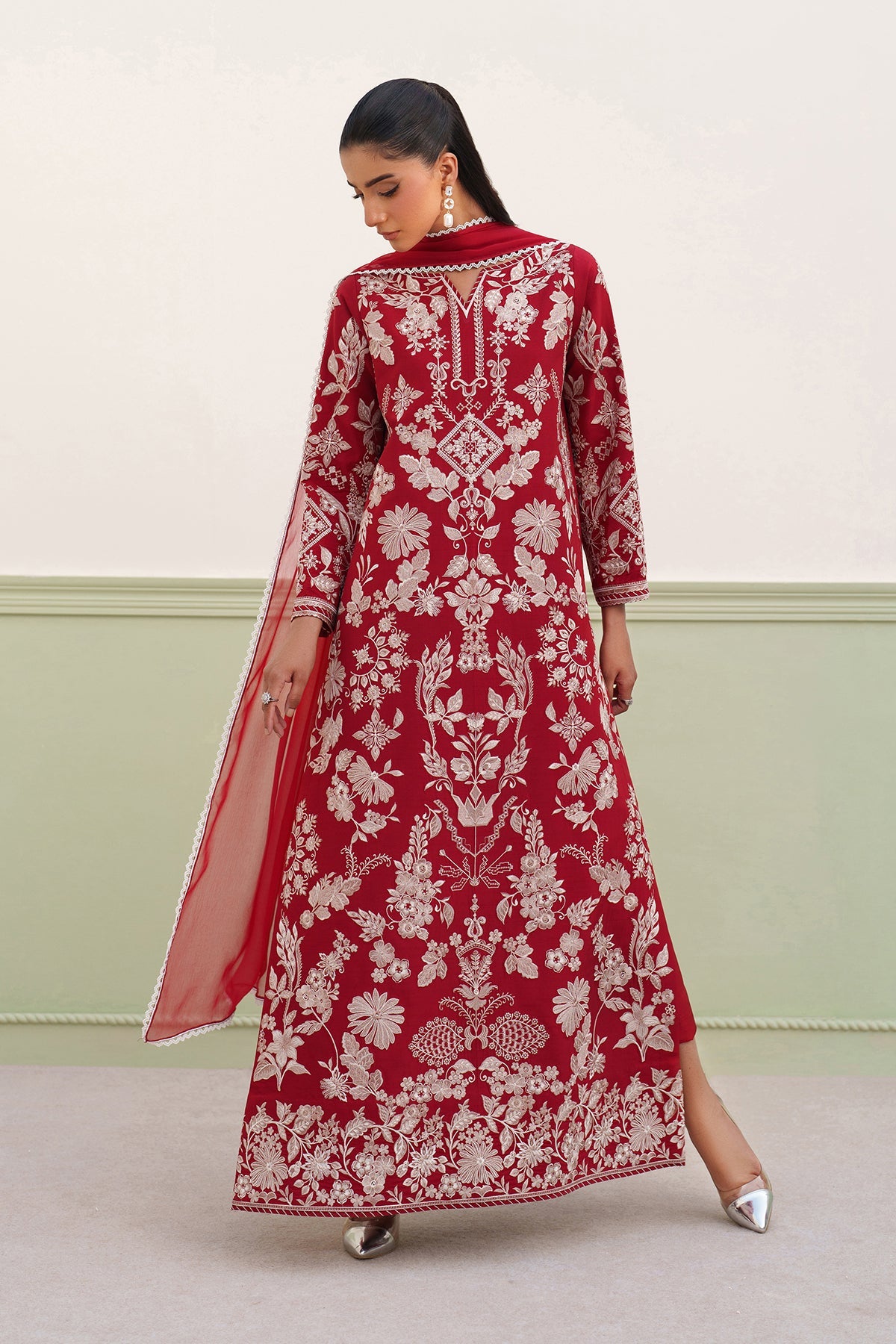 EMBROIDERED RAW SILK UF-4386