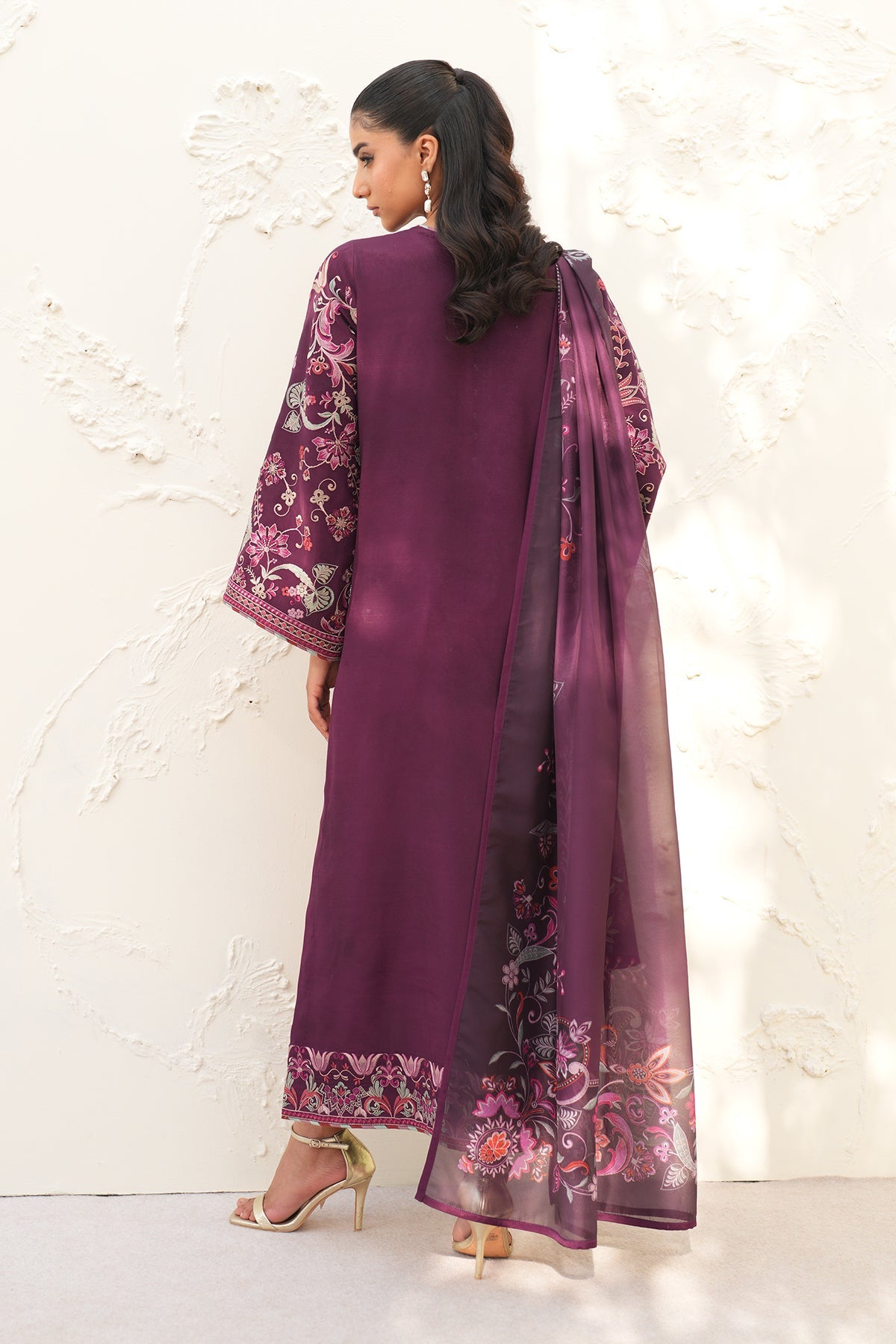 EMBROIDERED RAW SILK SF-4382