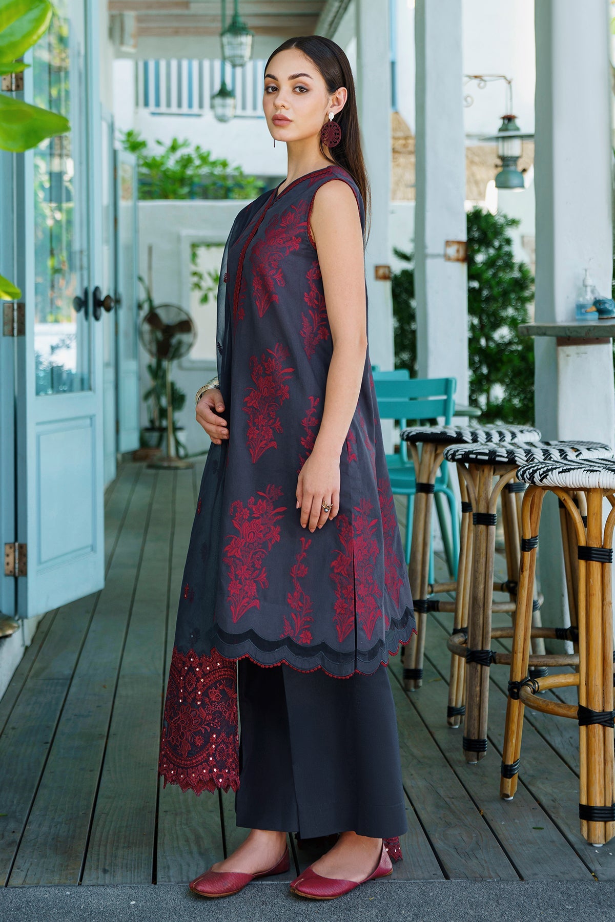 EMBROIDERED JACQUARD LAWN UF-567