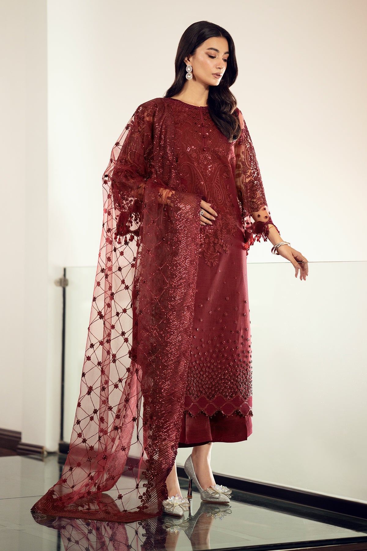EMBROIDERED NET UF-507