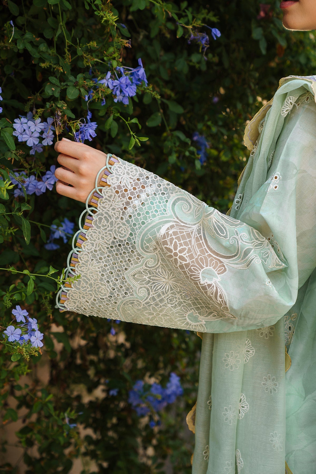 EMBROIDERED PRINTED LAWN  SL12-D07